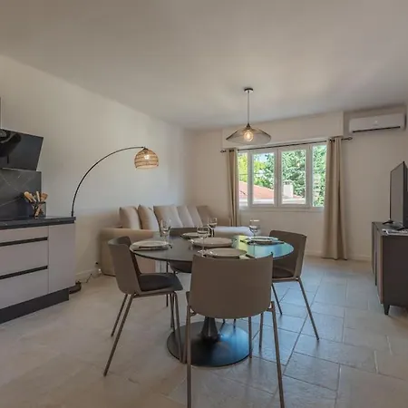 Apartment 2p Neuf Au Coeur De St Jean Cap Ferrat *