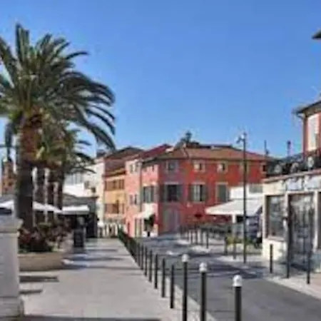 2p Neuf Au Coeur De St Jean Cap Ferrat * סנט-ג'אן-קאפ-פראט