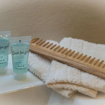 2p Neuf Au Coeur De St Jean Cap Ferrat סנט-ג'אן-קאפ-פראט